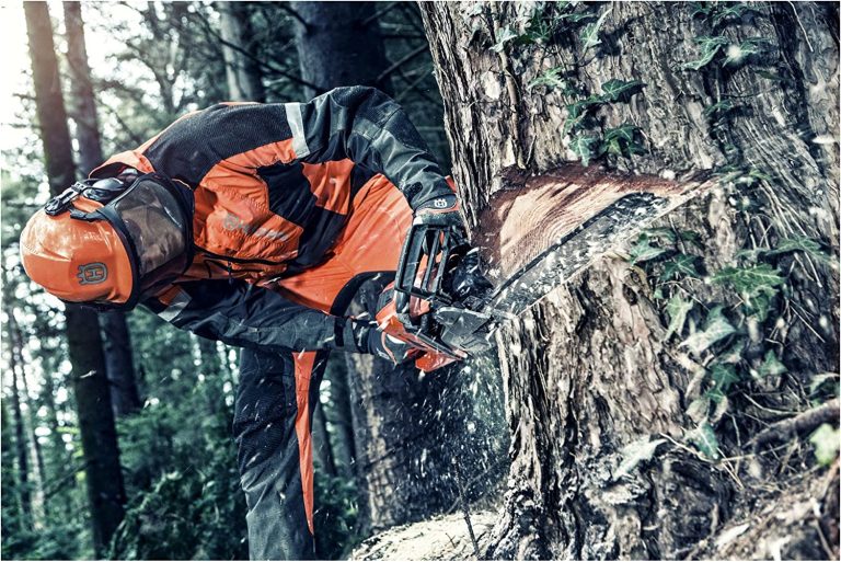Les 5 Meilleures Tronçonneuses Husqvarna : Avis et Comparatif